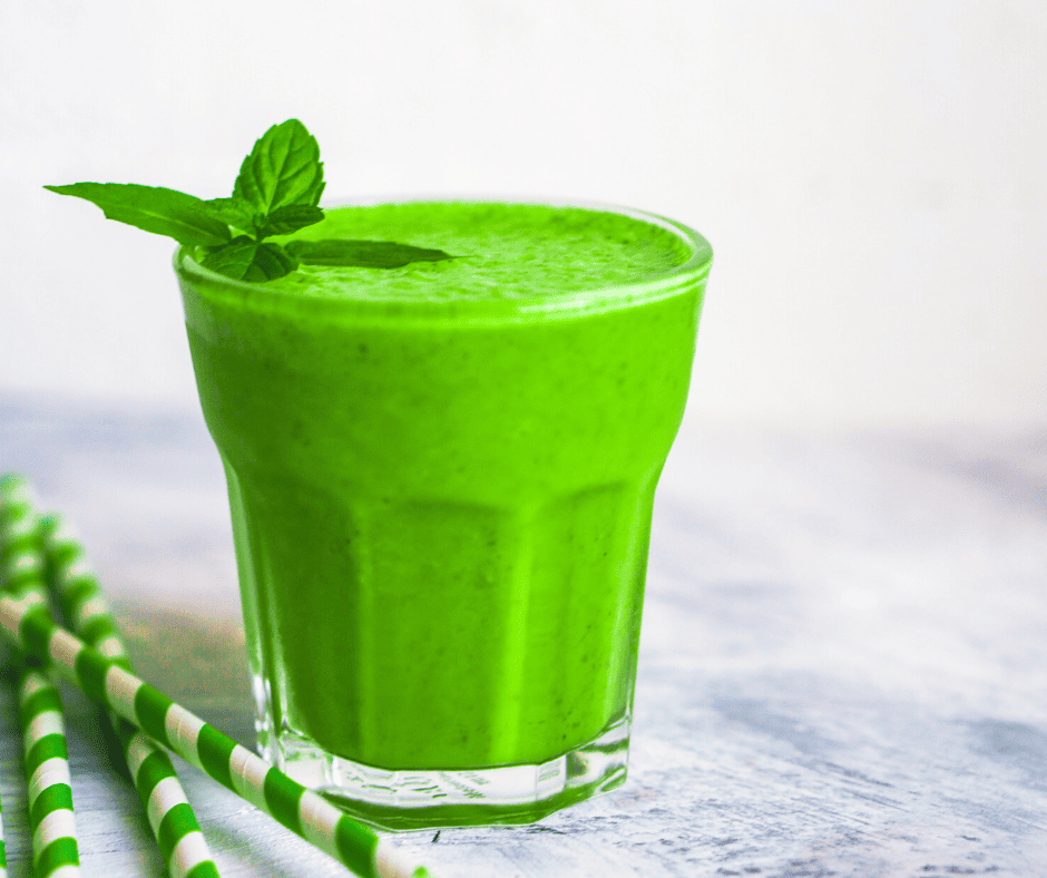 Hiding vegetables in your green smoothy